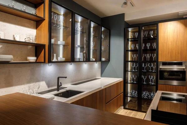 Find Your Ideal Cabinet Store Scottsdale for Every Style