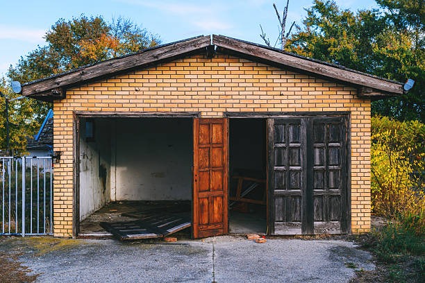 Same-Day Garage Door Repair Solutions