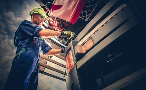 Trusted Semi Truck Repair Jackson Experts Near You