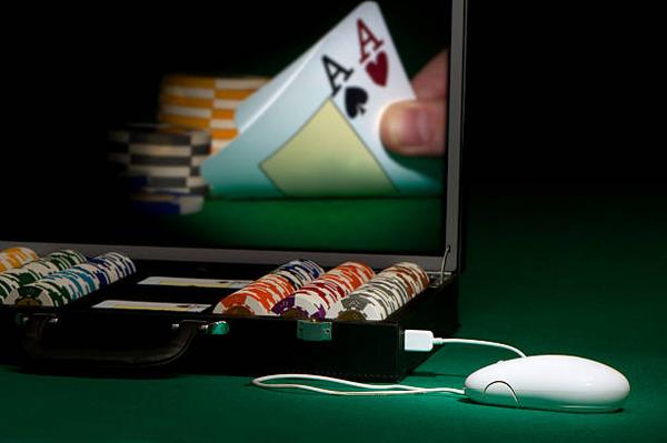 Compare the Top Features of the best crypto casino Today