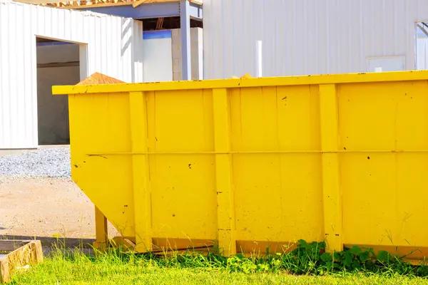 Choose Roll-Off Dumpster Rental in Melrose for Hassle-Free Waste Management