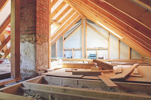 Complete attic insulation Houston Guide for Homeowners