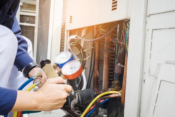 Common Furnace Problems Requiring Repair in Henderson